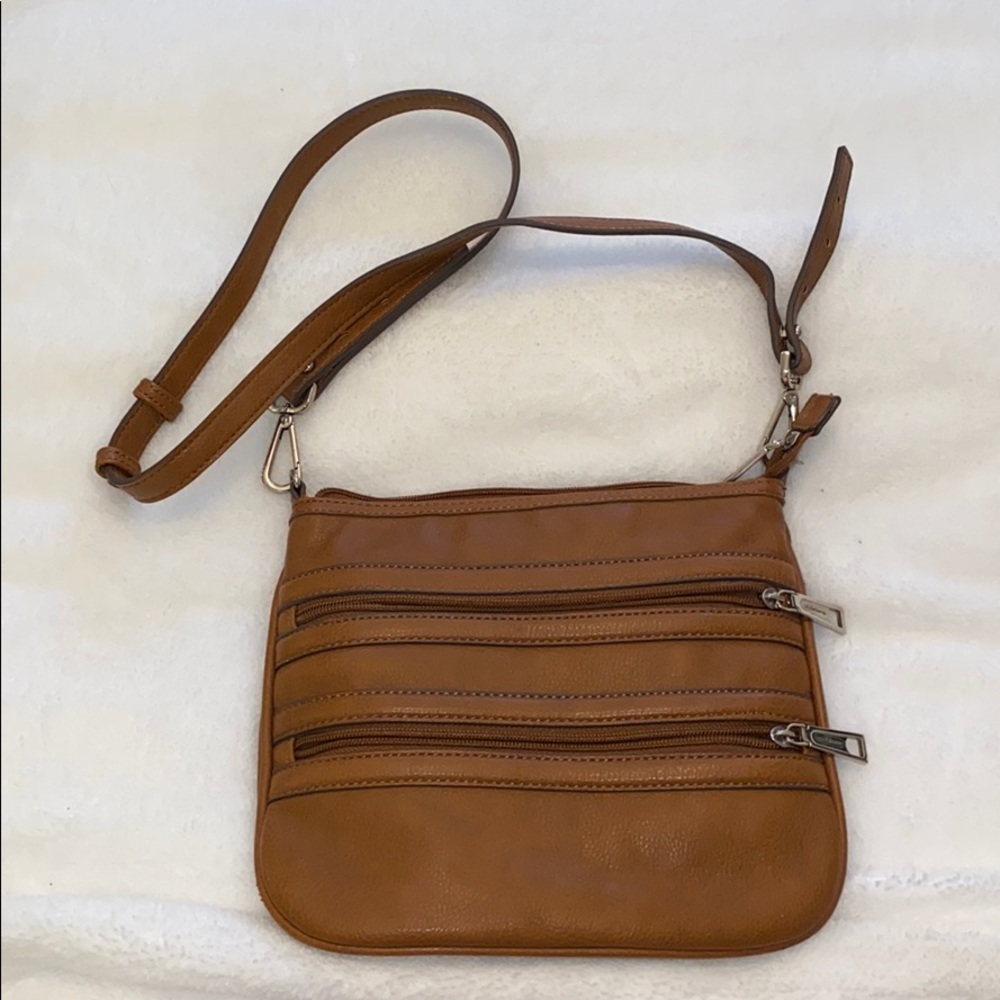 Brown shoulder bag
